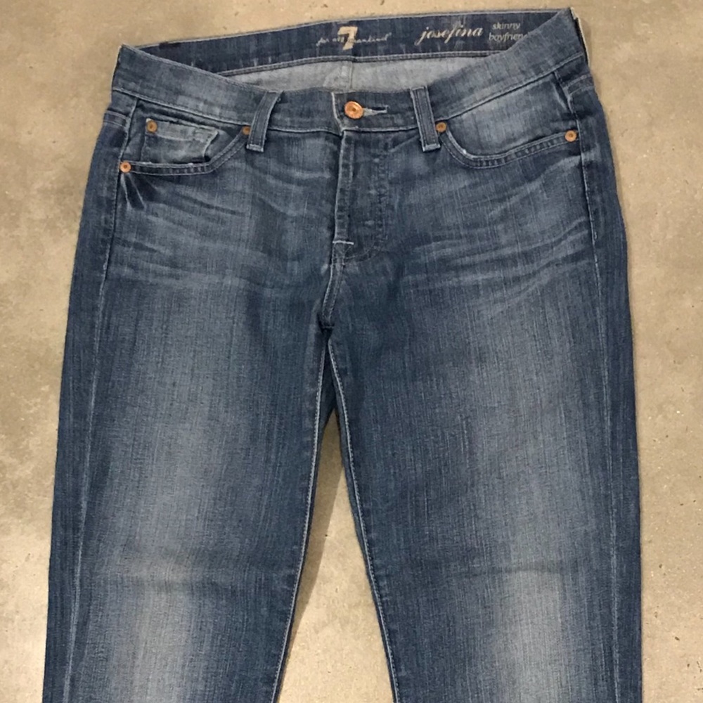 7 for all mankind